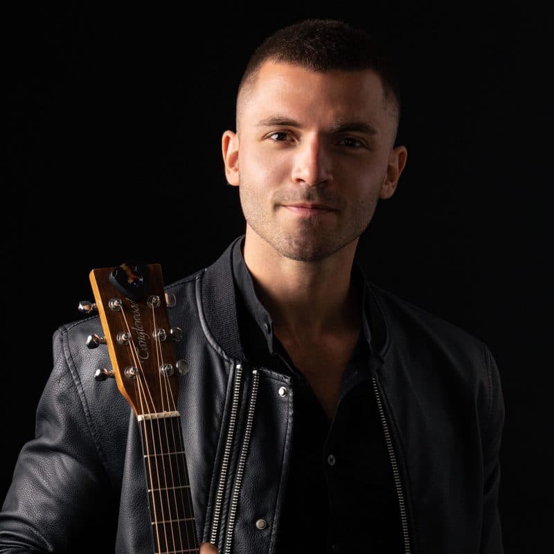 Andrés Chacón — Música en Vivo